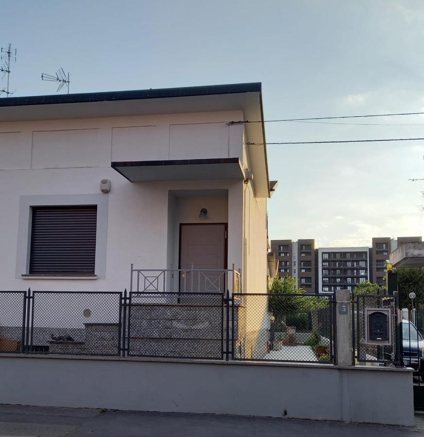 Villino Liber Hotel มิลาน ภายนอก รูปภาพ